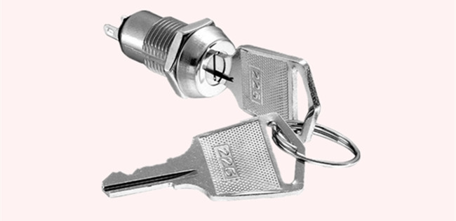 電源鎖開關(guān)