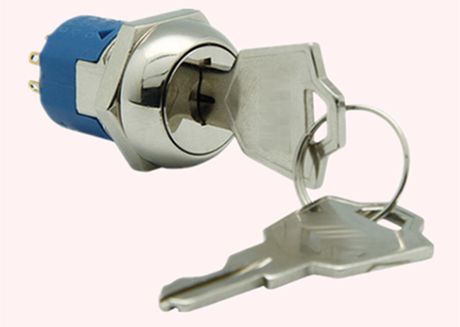 自鎖鑰匙開關(guān)